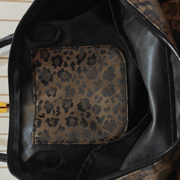 Chico's Small Leo Tote - Picture 4 of 4